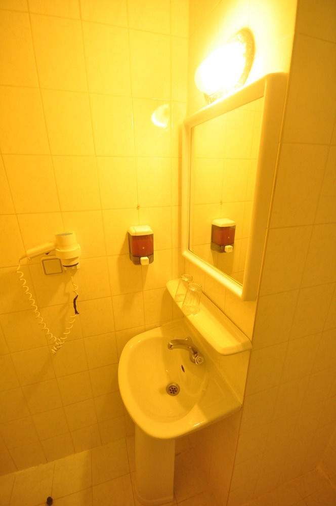 Sun Maris City Hotel Marmaris Exteriör bild